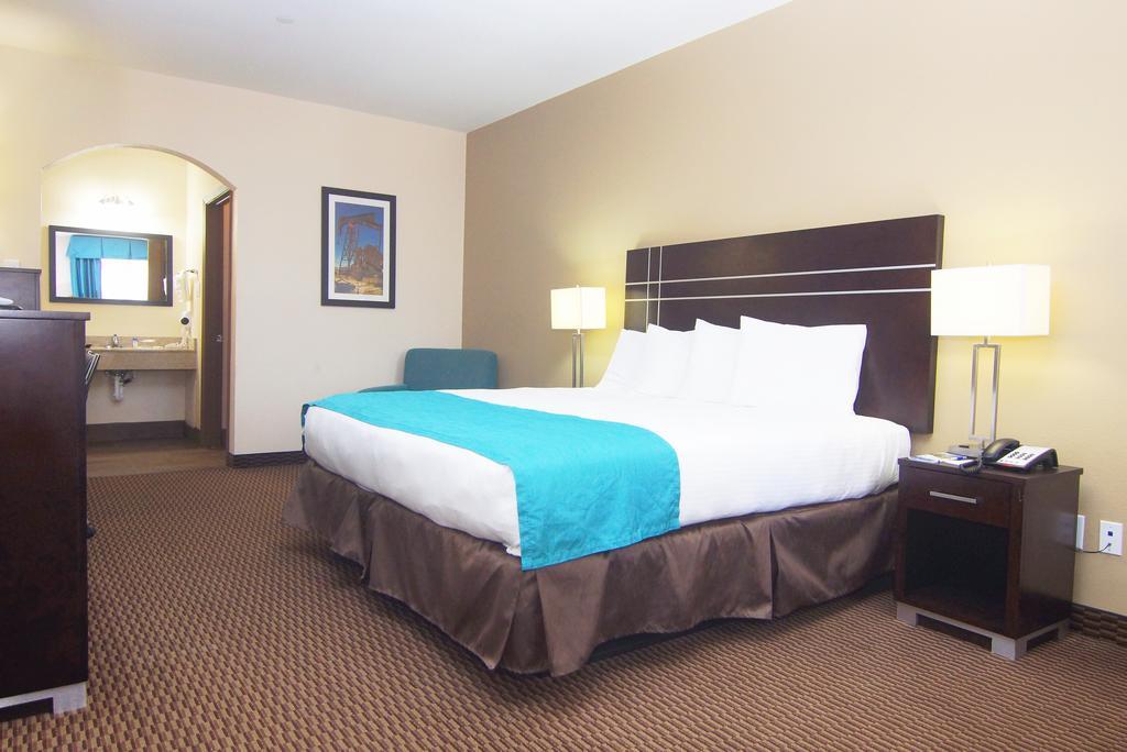 Americas Best Value Inn & Suites Cuero Rum bild